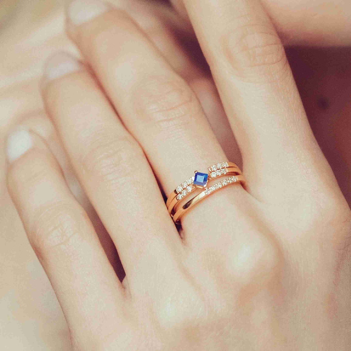 Sapphire trio ring