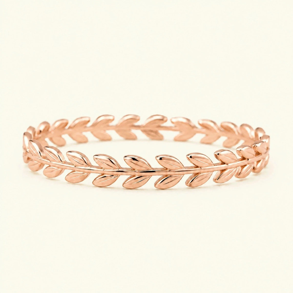Women's 3mm laurel chiselled 18K rose gold wedding ring Daphné