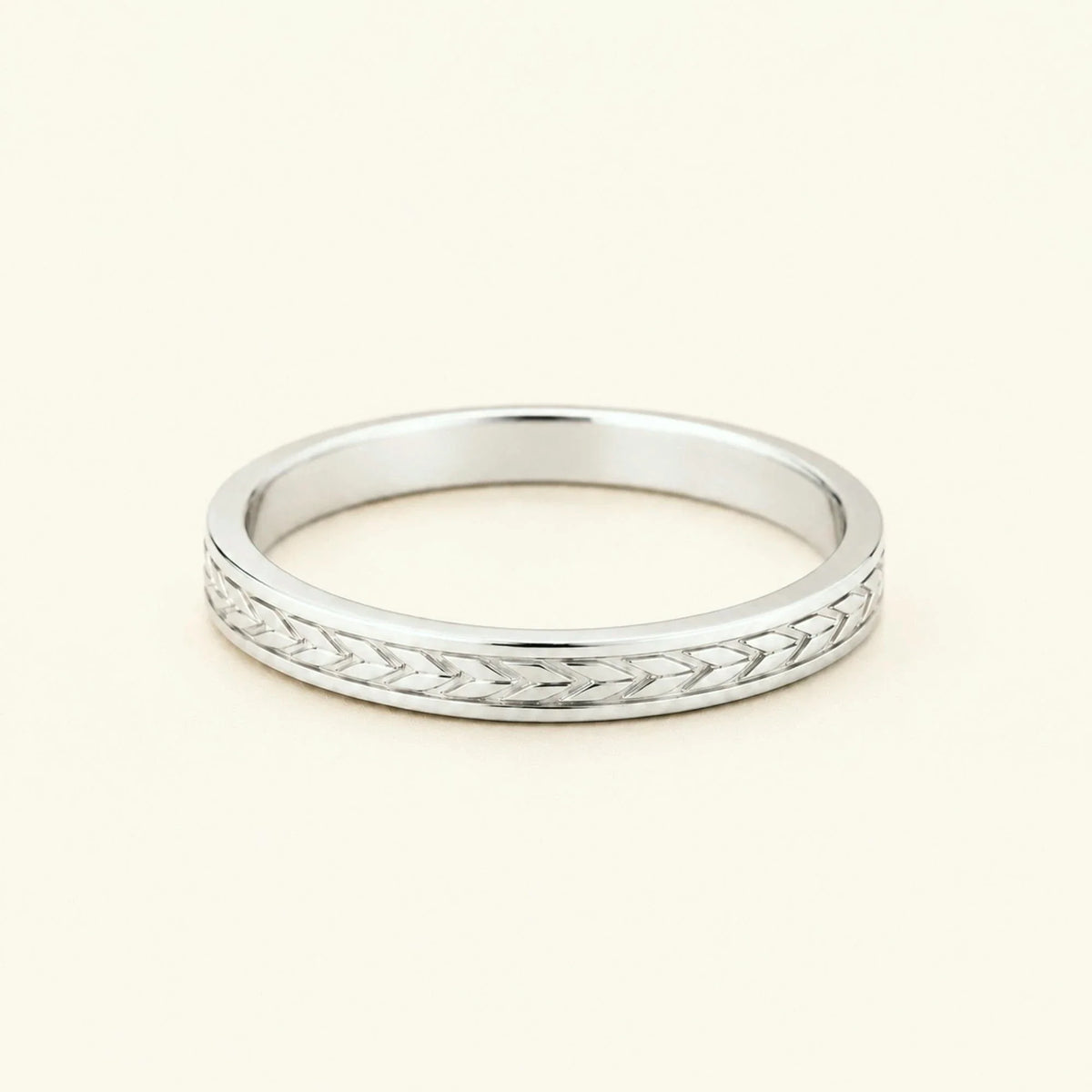 3mm laurel engraved 18K white gold wedding ring Kléos