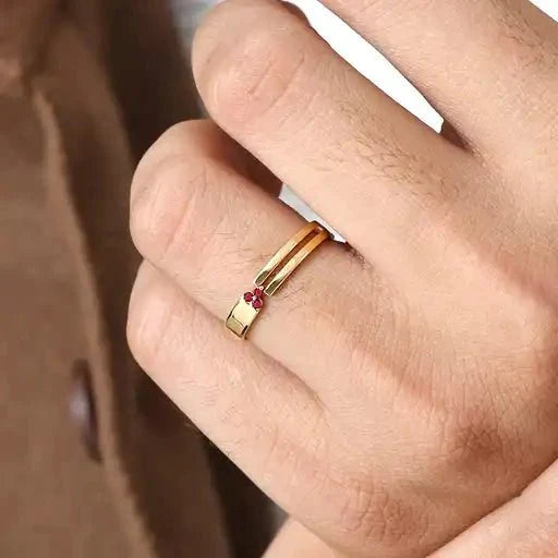 Vibhu 18-karat gold wedding band for men with ruby

