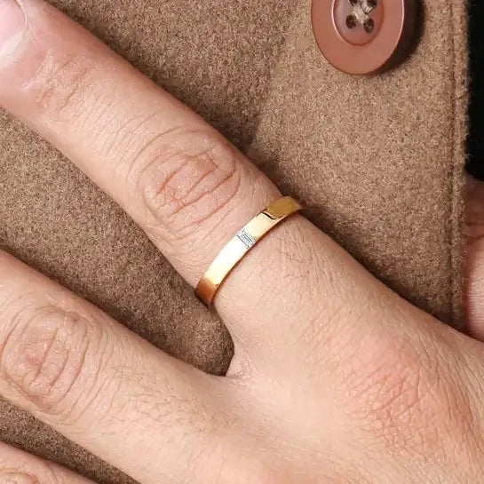 Agni ring 18K gold baguette diamond men
