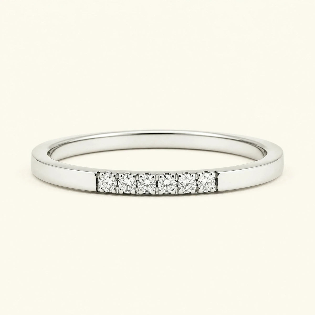 Fine ring pavé set with white diamonds in white gold
