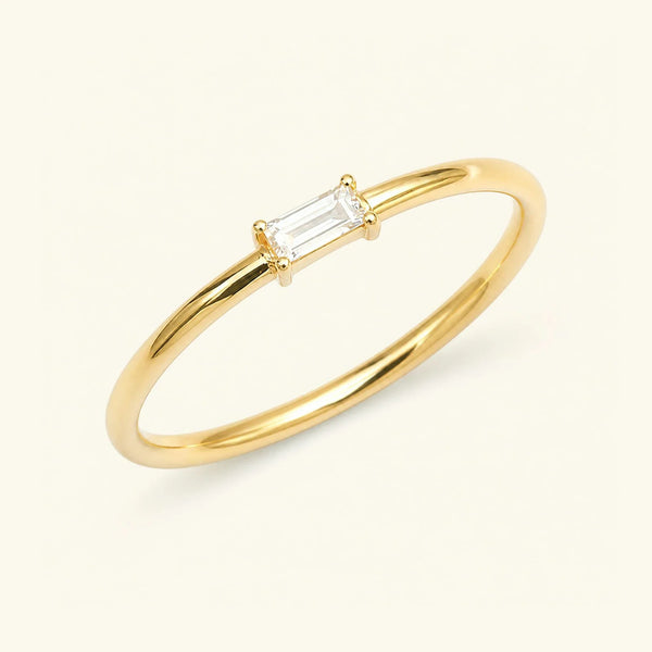 Shanti solitaire engagement ring diamond baguette — 18K yellow gold — side view