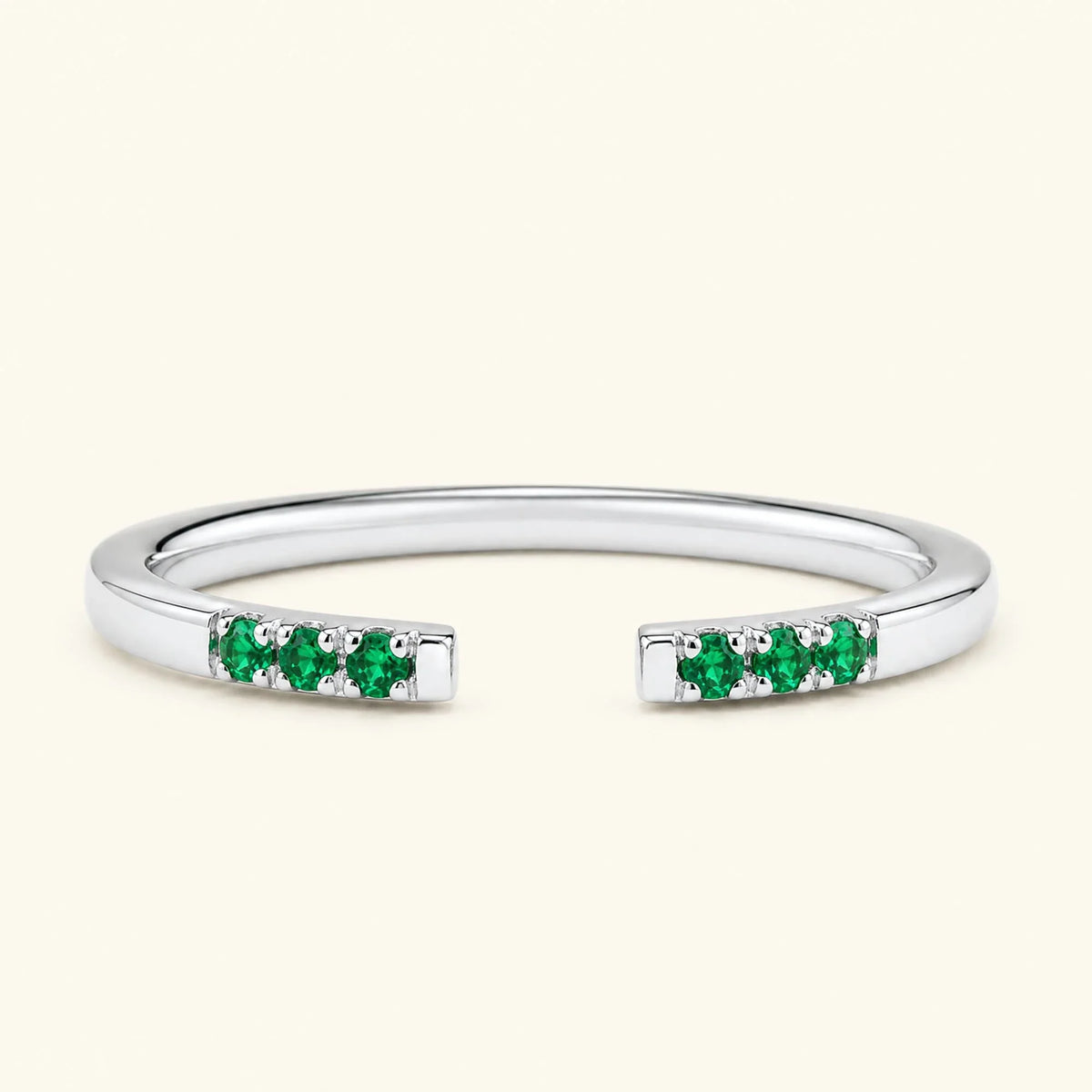 Fine open ring pavé emeralds in white gold