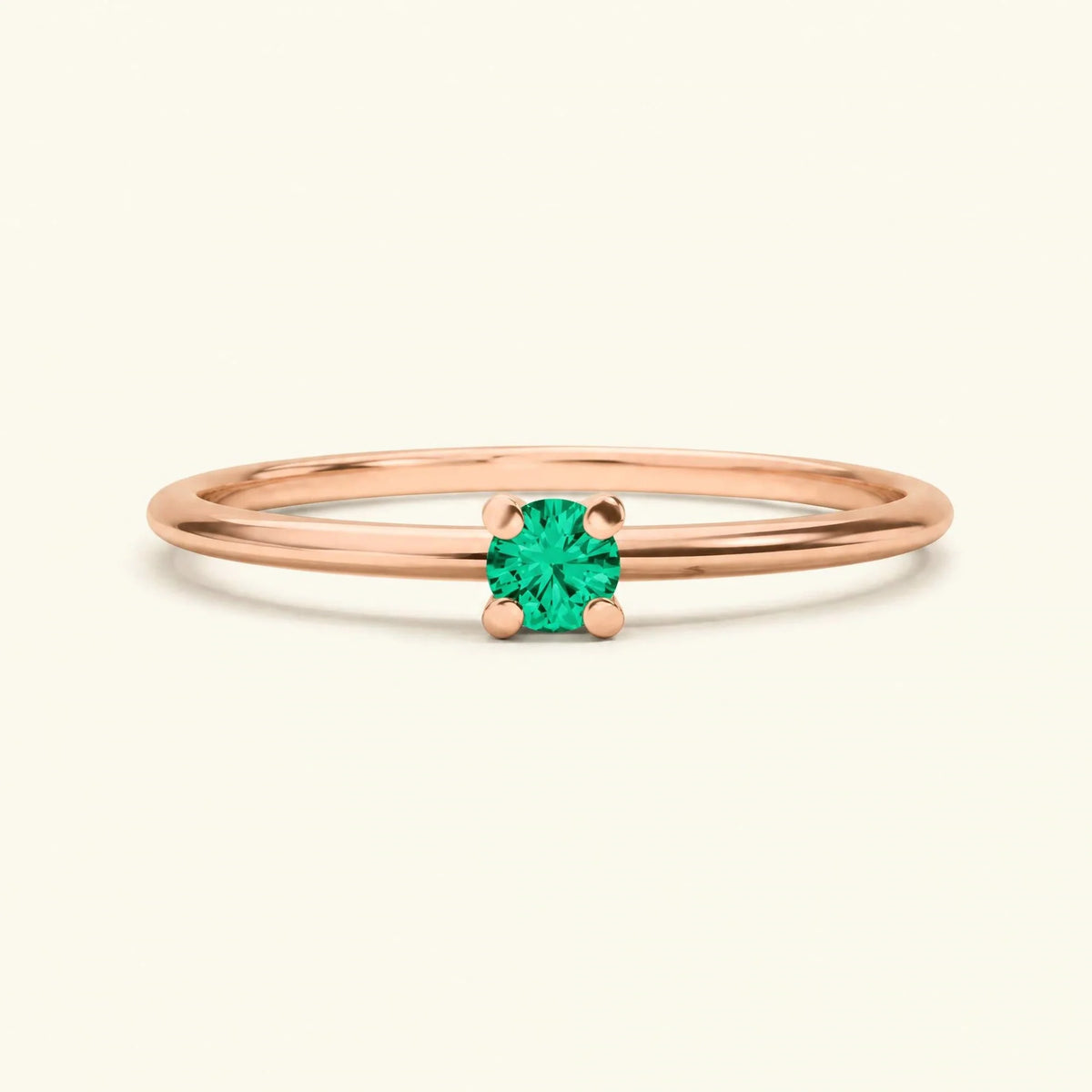 Saral ring in rose gold set with an emerald