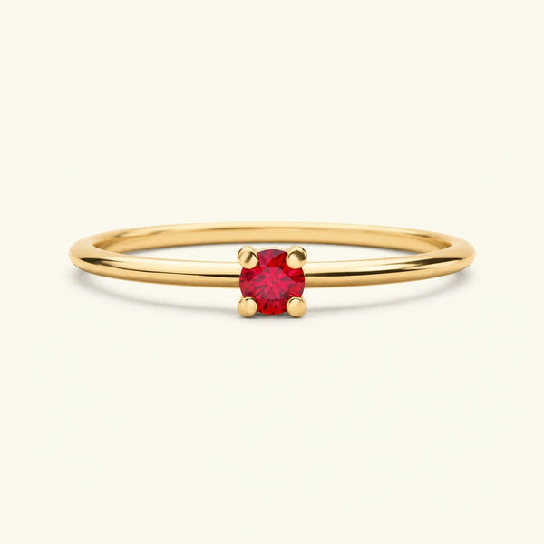 Ruby solitaire ring in 18K yellow gold