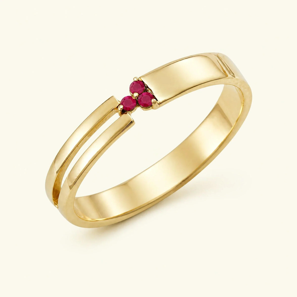 Three-stone ruby ring for men in yellow gold