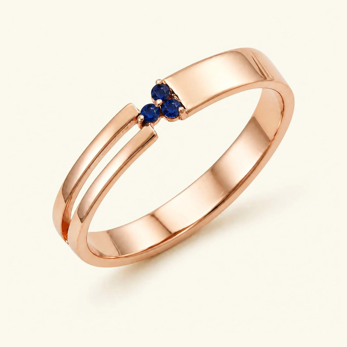 Three stone sapphire ring for men in rose gold