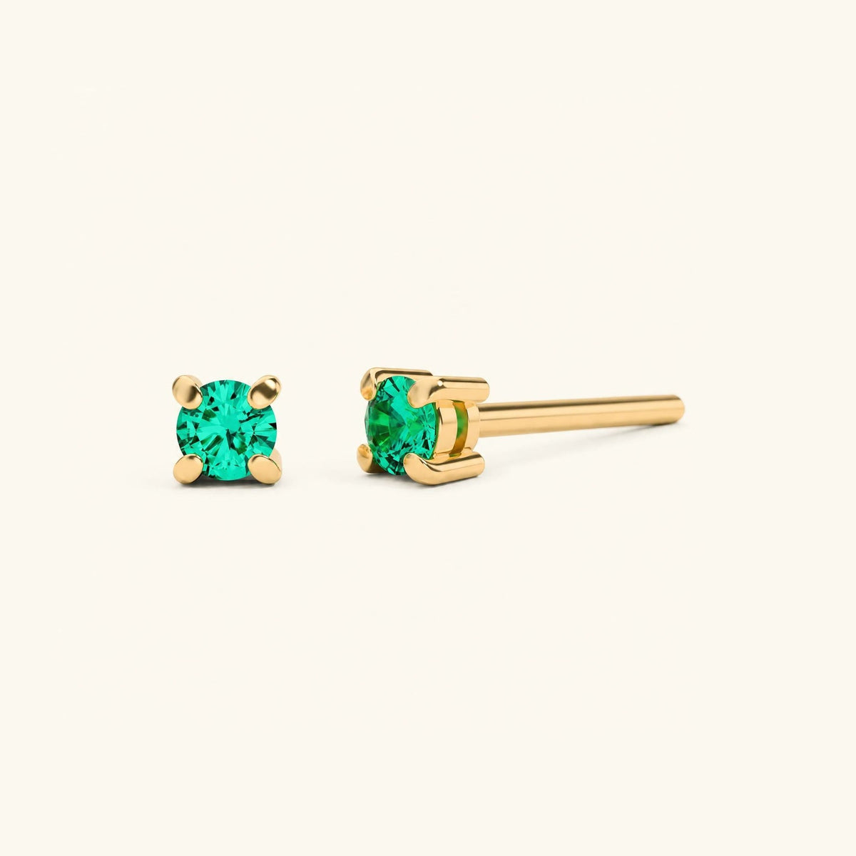 Saral Emerald earrings - yellow gold