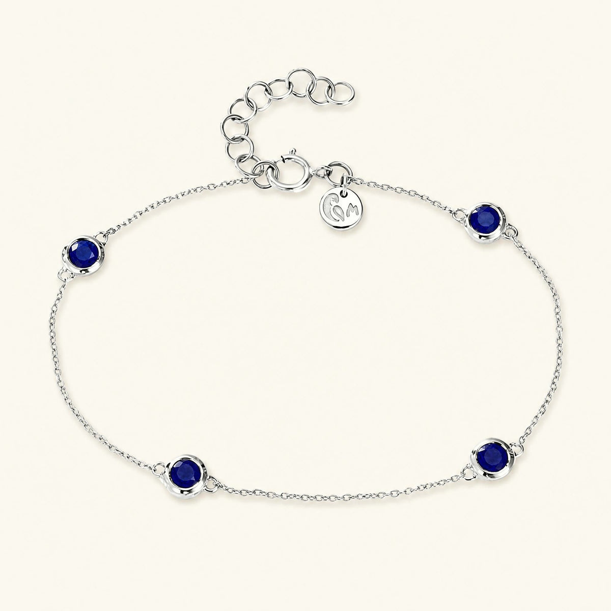 Dhanya Sapphire bracelet in white gold