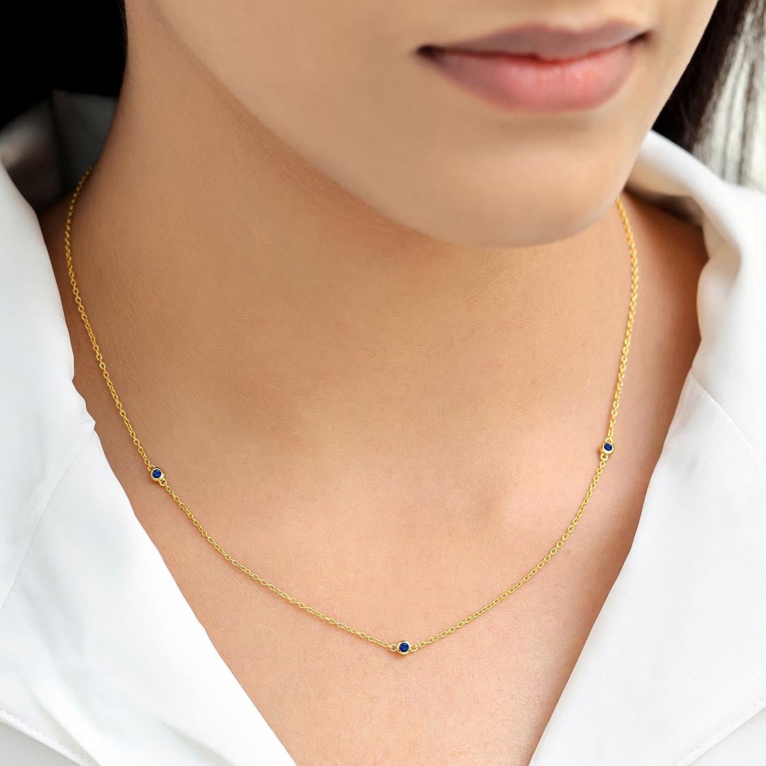 Asonya vermeil close necklace with three blue sapphires on fine gold chain