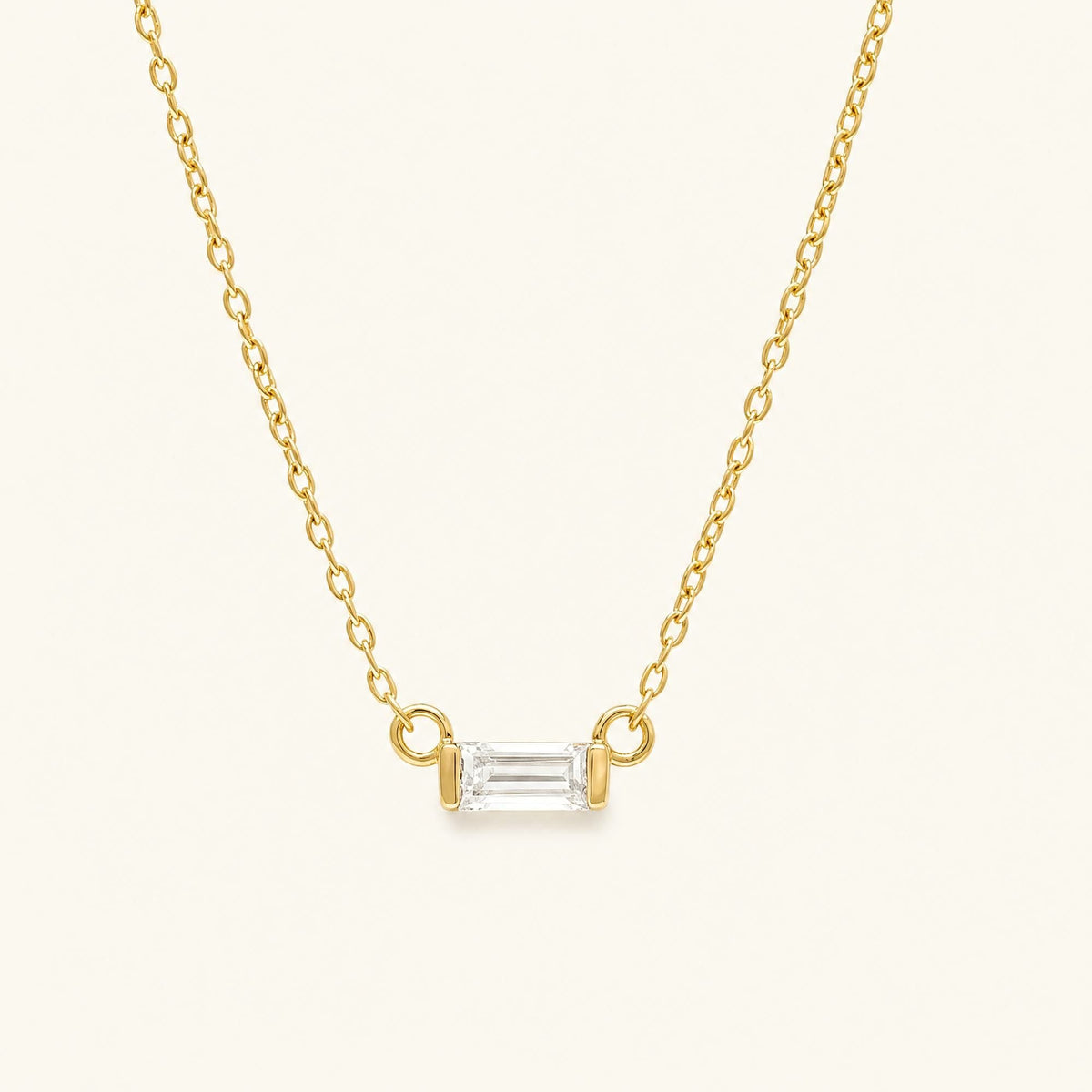 Shanti baguette cut diamond necklace in yellow gold