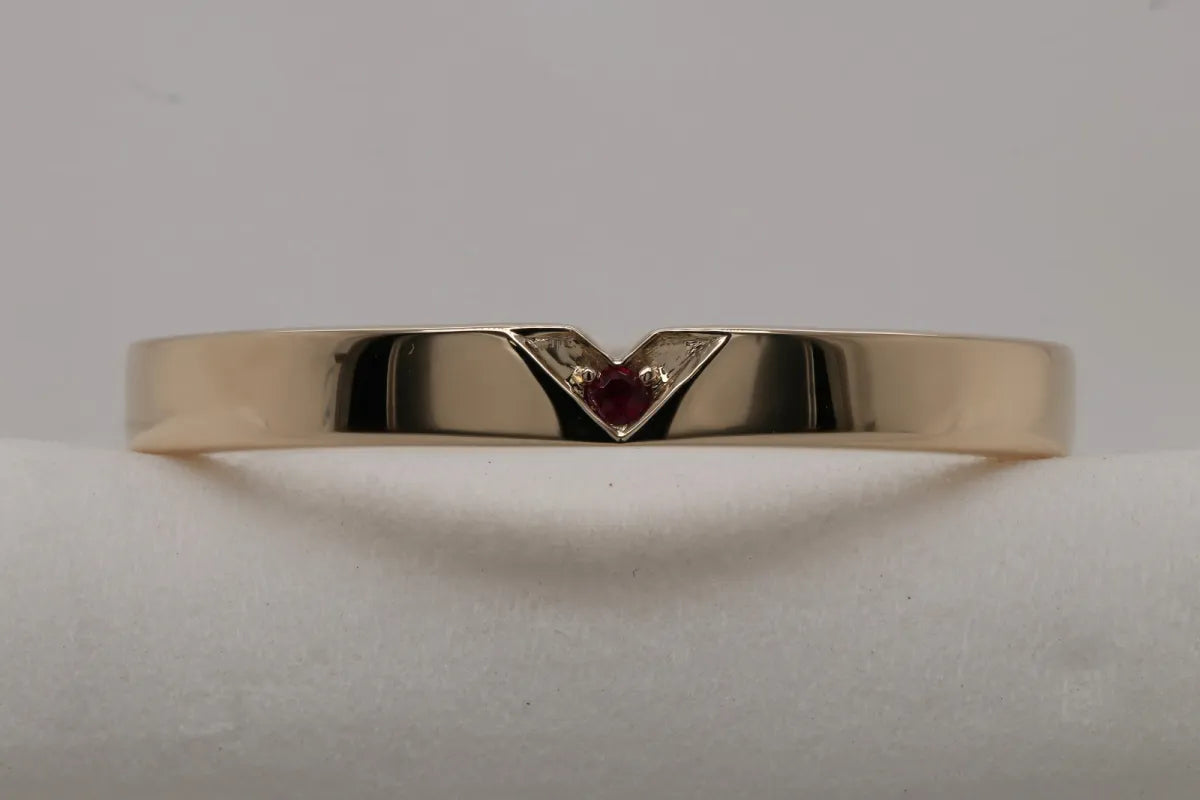 Our bespoke wedding band creations